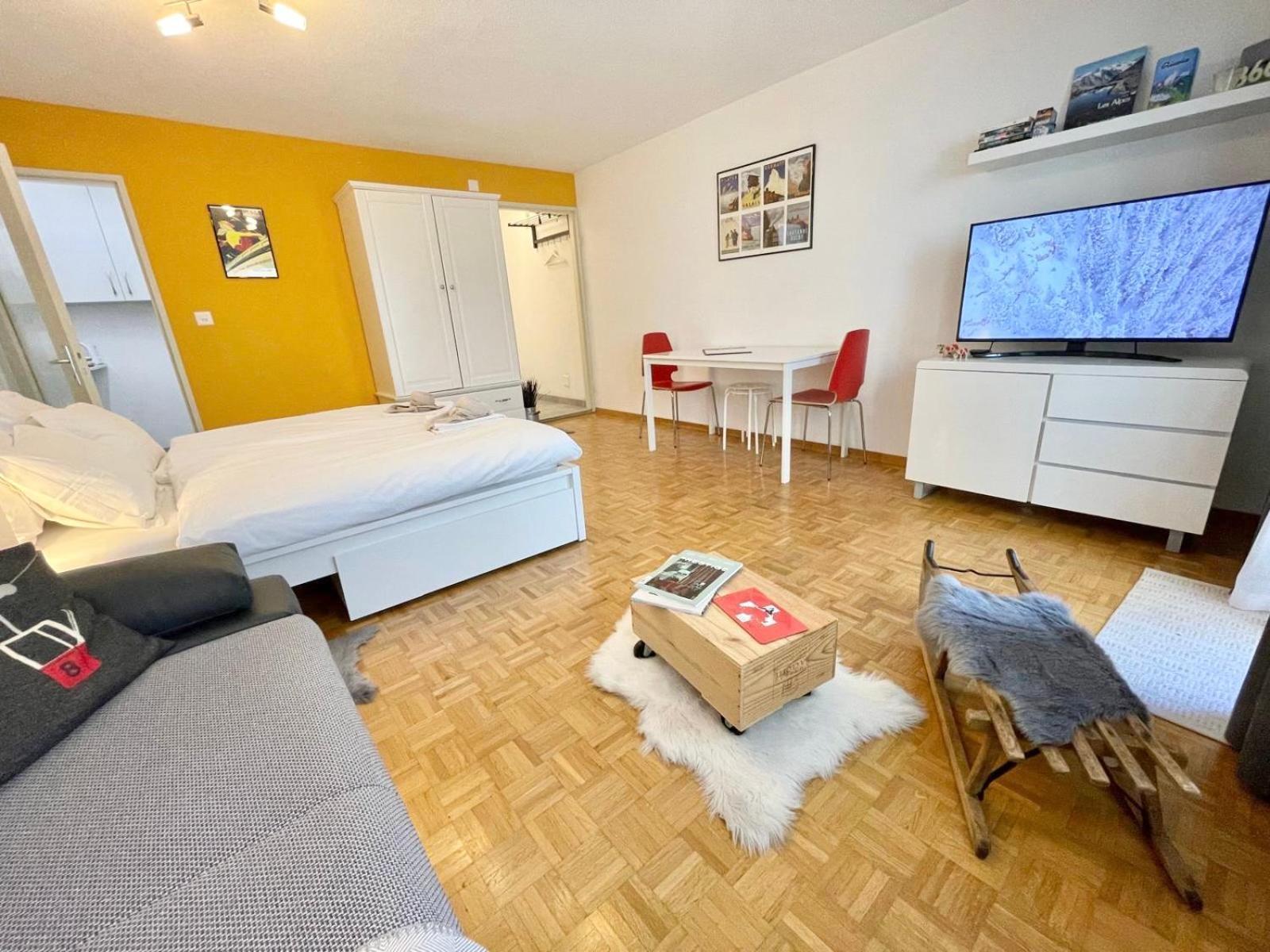 Studio Wolli - Stylish & Central - Steps To Matterhorn Gondola Zermatt Esterno foto